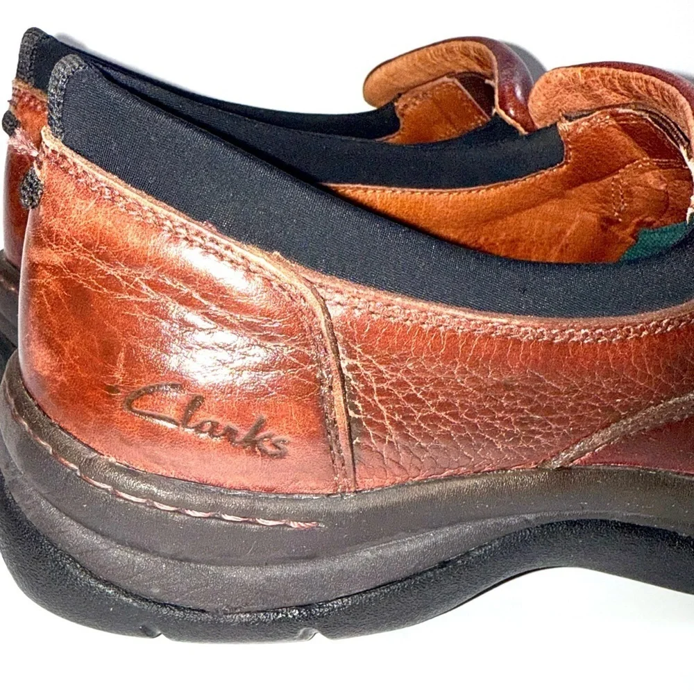 Clarks Men's Burgundy\Brown Leather Slip-On Loafers